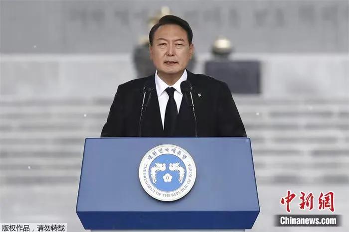国际人物：“痛苦并未将他打倒	”！李在明连任韩国最大在野党党首  第5张